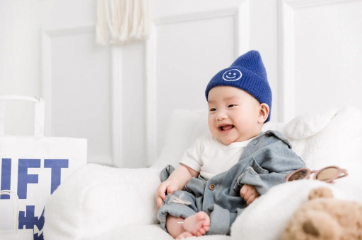 绵阳宝宝多久开始攒肚 绵阳宝宝多久开始攒肚